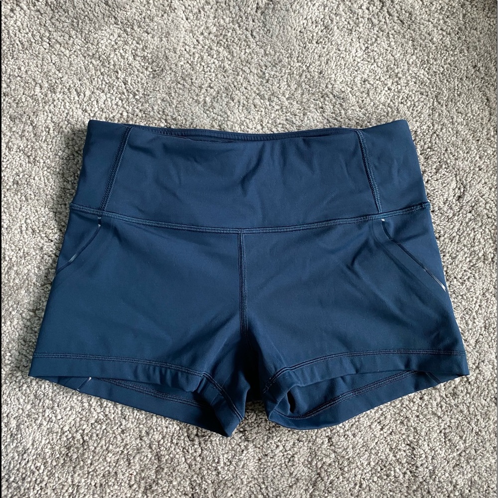 BRAND NEW size 6 Lululemon shorts